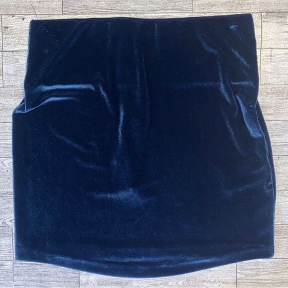 BCBG, Velvet, Midnight Blue Haze, Bodycon Mini Skirt - Picture 3 of 16
